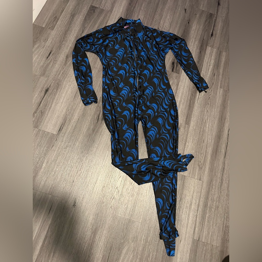 Dive Goddess Dive Skin Wetsuit Size 5 Deep Wave Pattern